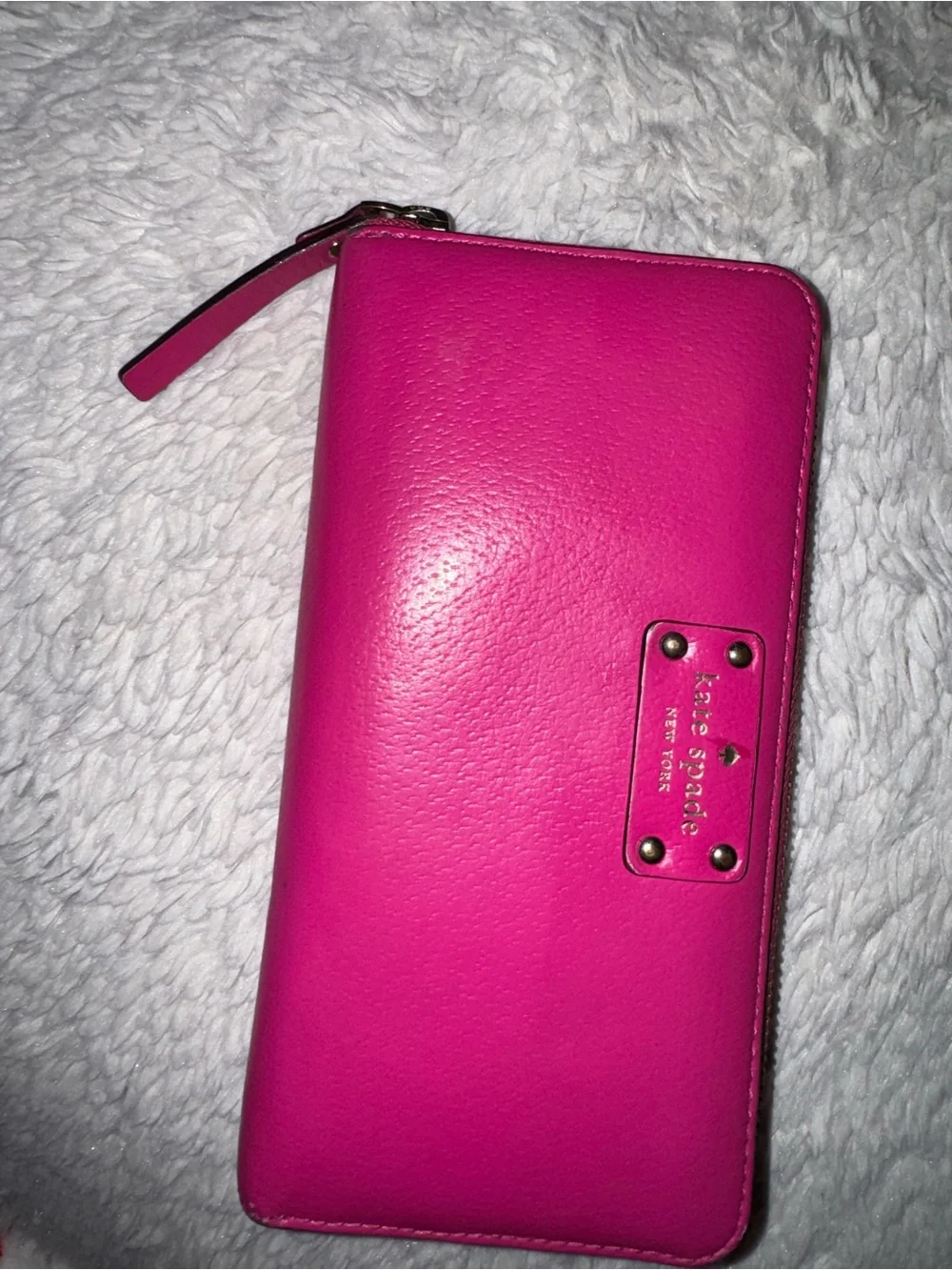 Kate Spade New York Wellesley Pink Pebbled Leather Zip Around Continental Wallet